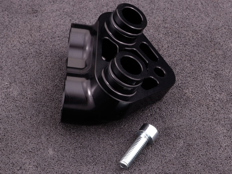 MaxxECU - 8HP Oil Cooler Adapter - B57 G-series TYPE 3 (22001003)