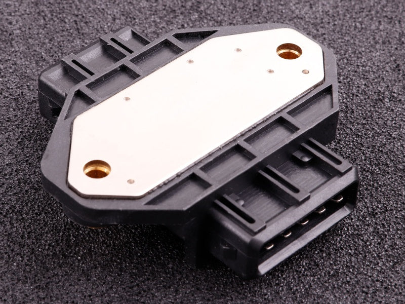 MaxxECU - Ignition module 4 output (Bosch)